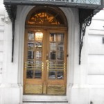 Eingang des Hotel Orient
