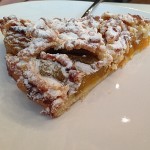 Marillen Crumble um Euro 3,80 - schmeckt so gut wie er aussieht