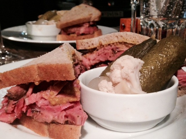 simply the best: Pastrami Sandwich bei sandwiches & more, Foto (c) Andrea Pickl für kekinwien.at