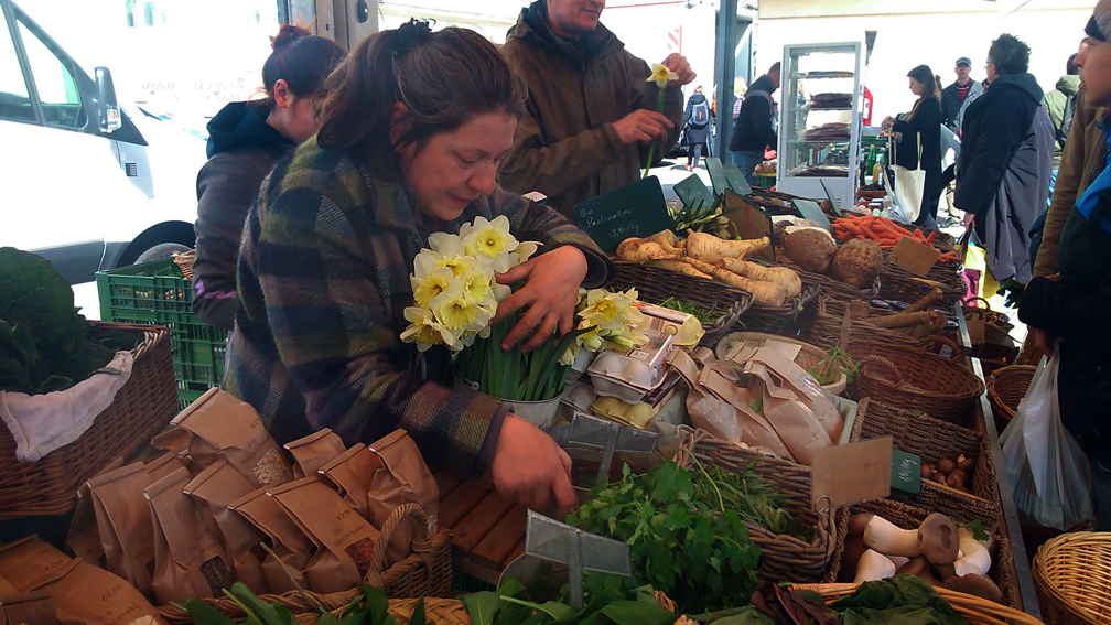 Auf dem Markt im April - kekinwien.at