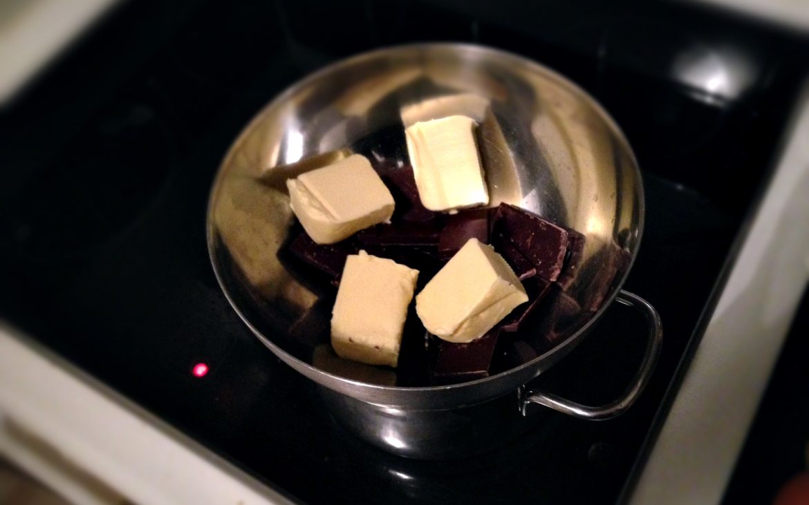 1. Schritt zur Glückseligkeit ... Brownies!