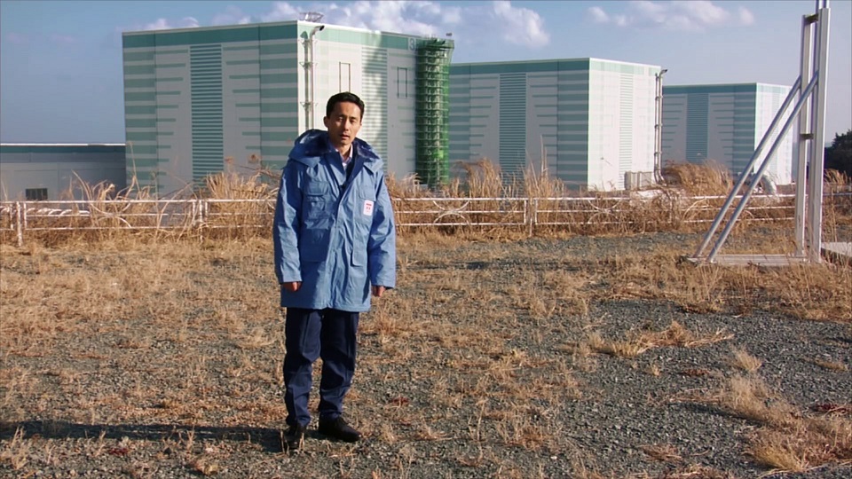 Furusato, Filmstill, ein Japaner lobt die schöne Farbe des Atomkraftwerks Fukushima, Foto (c) imagefilmagentur