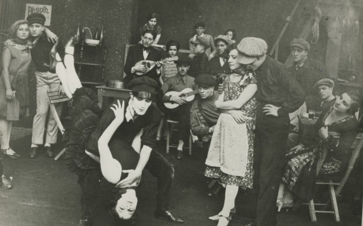’Nfama!, 1924, Elvira Notari, Foto (c) Cineteca di Bologna. Der Film gilt als verschollen. ’Nfama!, 1924, Elvira Notari, Foto (c) Cineteca di Bologna. Der Film gilt als verschollen.