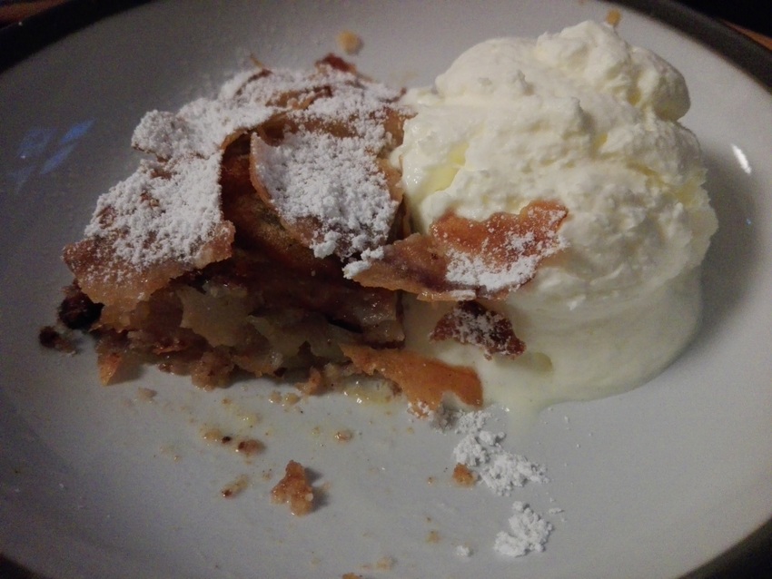 Apfelstrudel, Café Kandl, Bild (c) Claudia Busser - kekinwien.at Apfelstrudel, Café Kandl, Bild (c) Claudia Busser - kekinwien.at