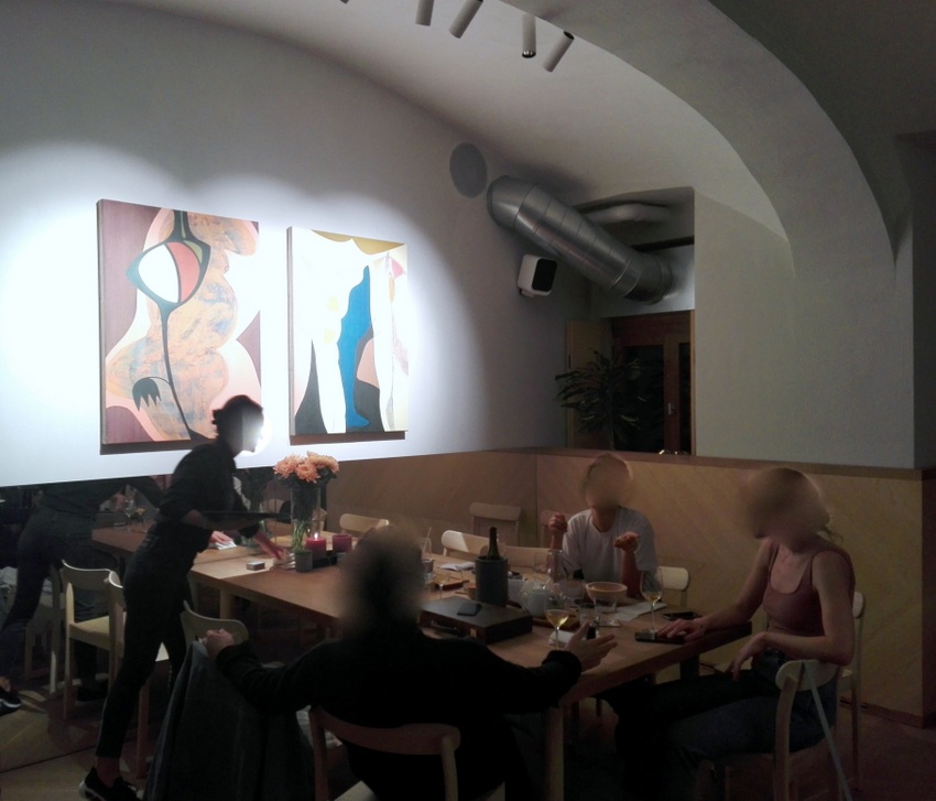 Der hintere, zweite Raum eignet sich besonders gut für größere Gesellschaften, Kandl, Bild (c) Claudia Busser - kekinwien.at Der hintere, zweite Raum eignet sich besonders gut für größere Gesellschaften, Kandl, Bild (c) Claudia Busser - kekinwien.at